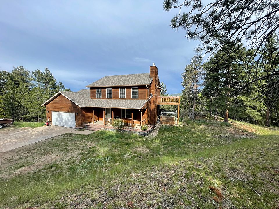 1st image of 687 Crescent Lake Rd