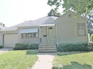 525 Barton St, Storm Lake, IA 50588