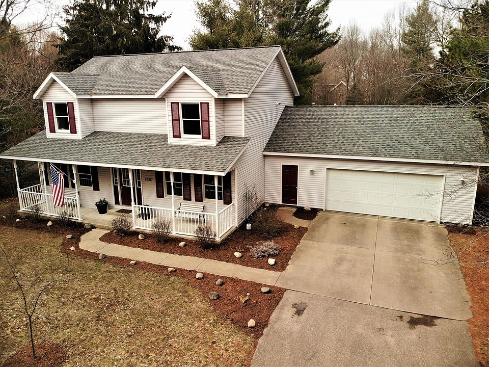 1st image of 2207 Eagle Blvd