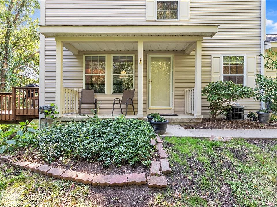 1st image of 8042 Colonial Ln