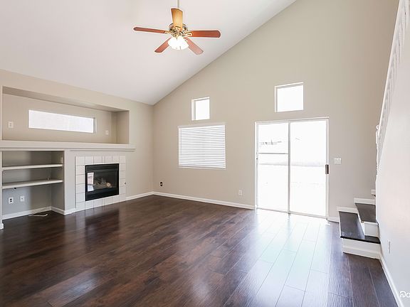 4th image of 425 W Azure Ave