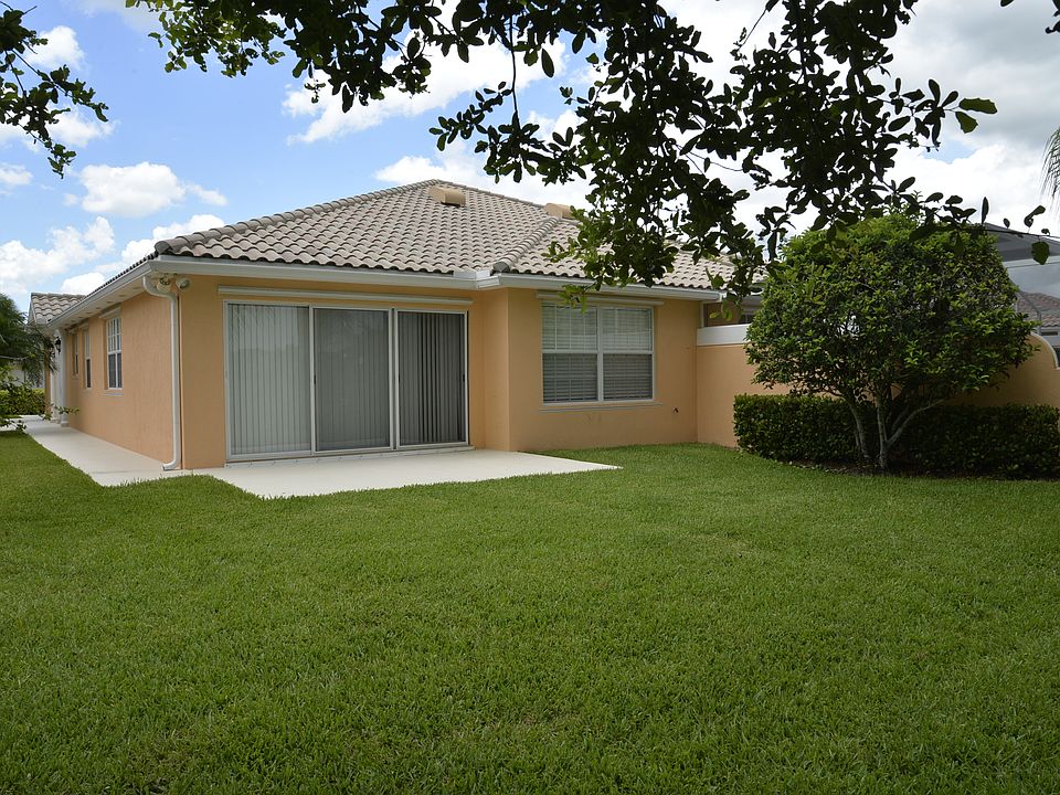 1st image of 10877 SW Elsinore Dr