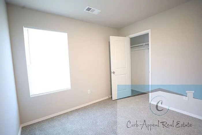5502 Crockett Dr — Photo 8