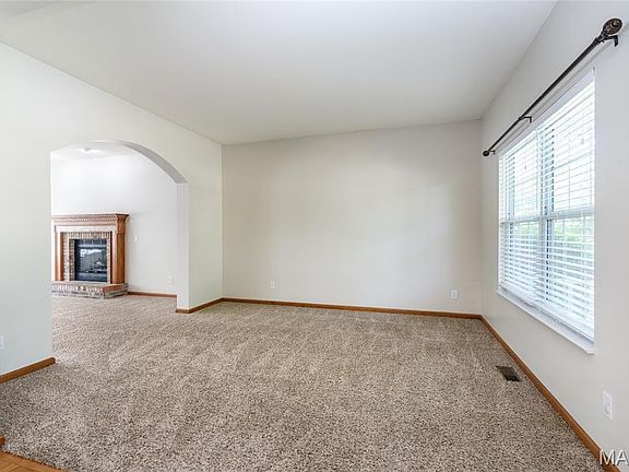 4th image of 3536 Chervil Dr