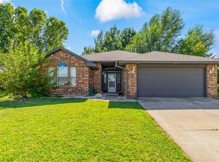 3412 Shadow St, Norman, OK 73071