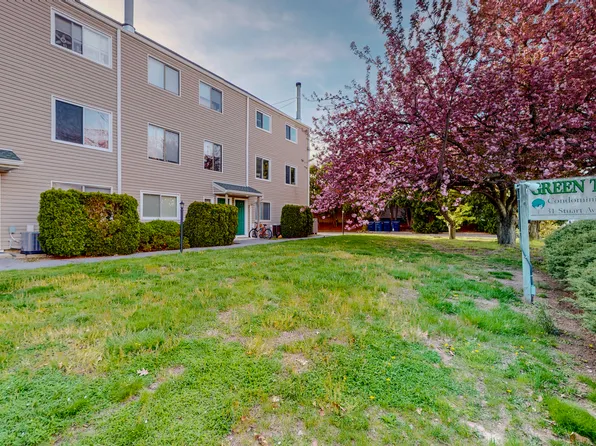 31 Stuart Avenue APT 18, Norwalk, CT 06850