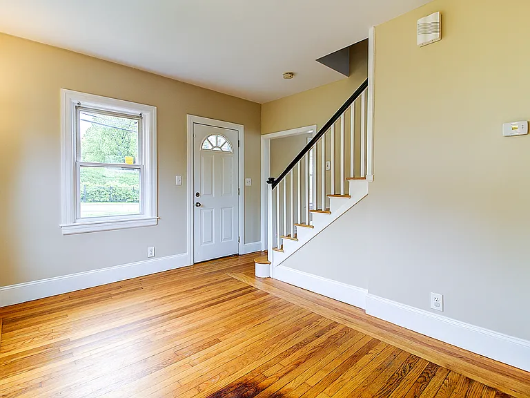 614 River Ave — Photo 14