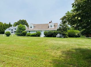 858 Pine Hill Rd #2, Westport, MA 02790