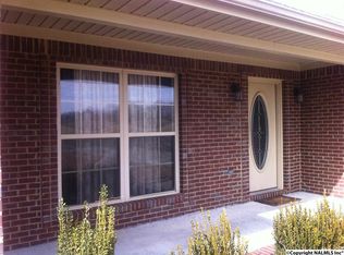 18385 Menefee Rd, Athens, AL 35613