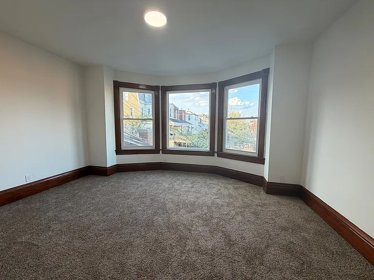 524 Fiot St — Photo 14