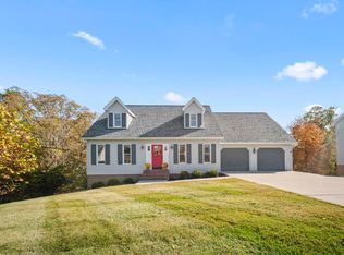 5016 Robin Hood Dr, Ashland, KY 41101