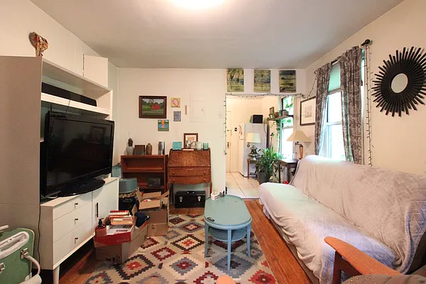 Rented by Bedford 6 Real Estate | media 9