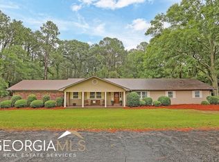 141 Nelson Ave, Lyons, GA 30436