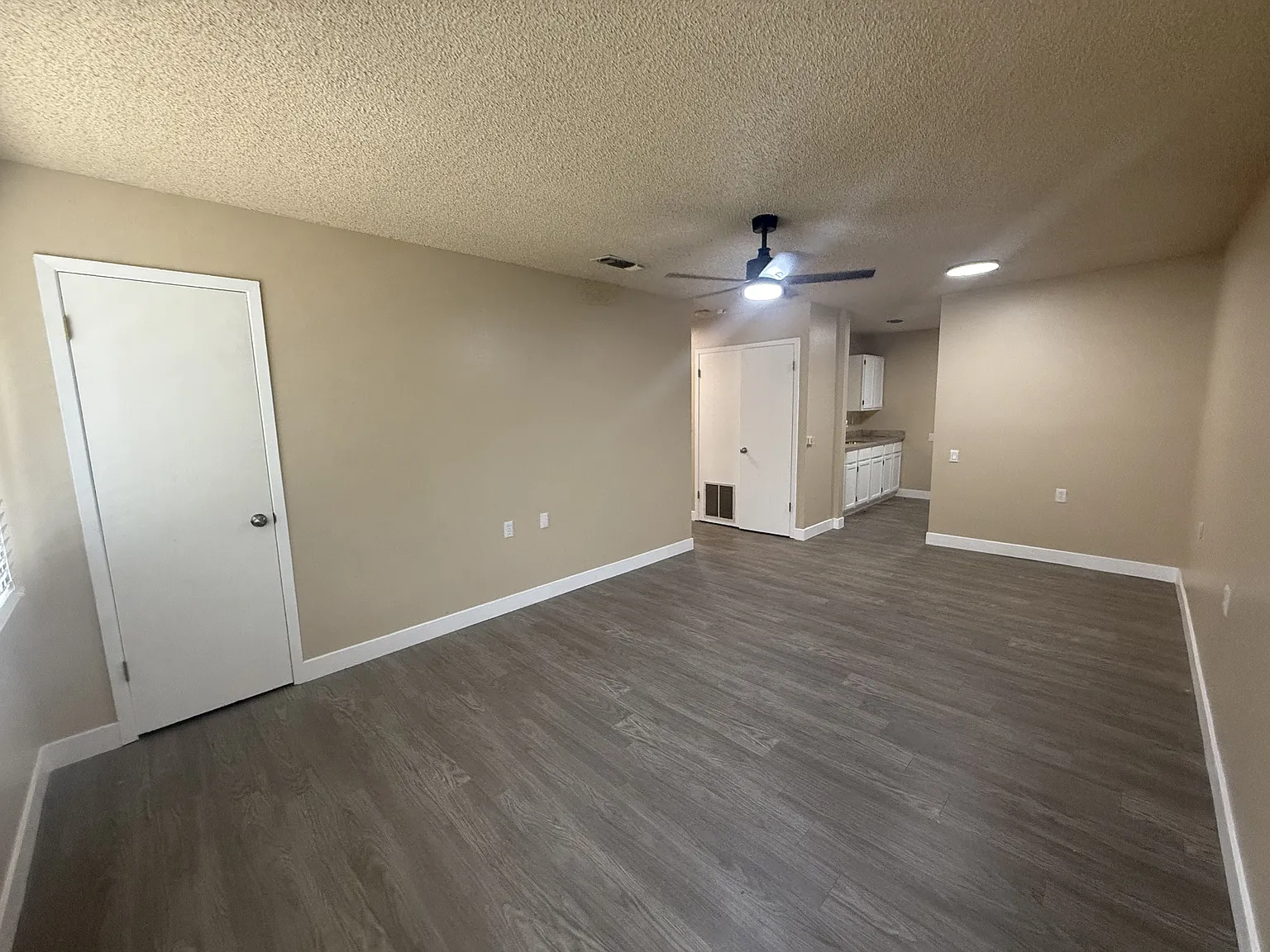 Wimberley Residences - J-6 — Photo 4