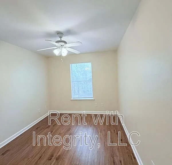 1352 Ocala Rd #B — Photo 6