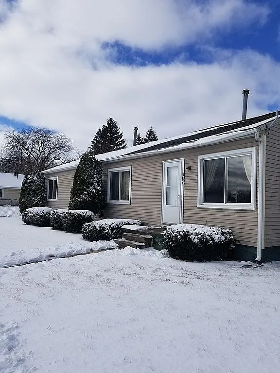 502 Fernwood Dr photo 1