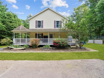 14 Charnley Ave, Hope Valley, RI, 02832