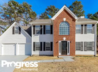 1456 Pebble Ridge Ln, Hampton, GA 30228