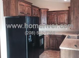 4464 E Ladino Dr, Idaho Falls, ID 83401