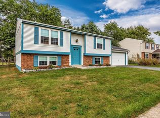 5682 Singletree Dr, Frederick, MD 21703