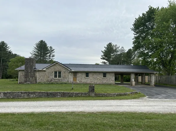 520 Shipley Rd, Manchester, TN 37355