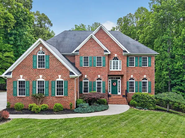 1057 Smartview Ln, Forest, VA 24551