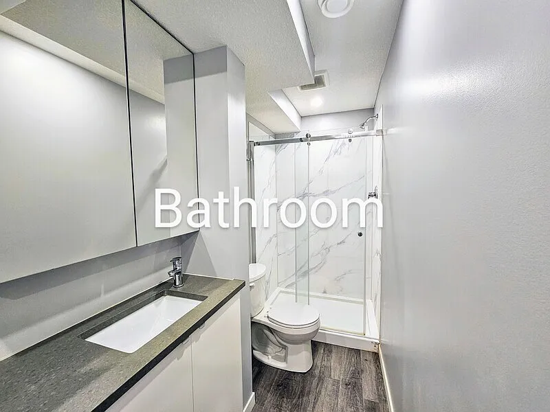 2 bed, 1.0 bath, 800 sqft, $1,000 — Photo 4