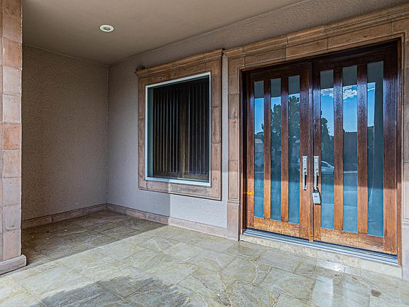3rd image of 4772 Excalibur Dr #A
