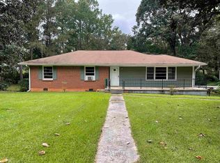 7187 Lakeview Dr SW, Covington, GA 30014