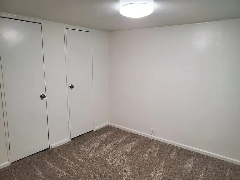 457 Malibu Dr — Photo 9