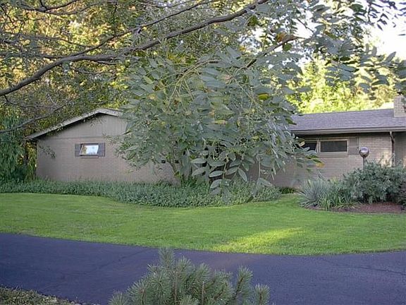 4940 West Shore