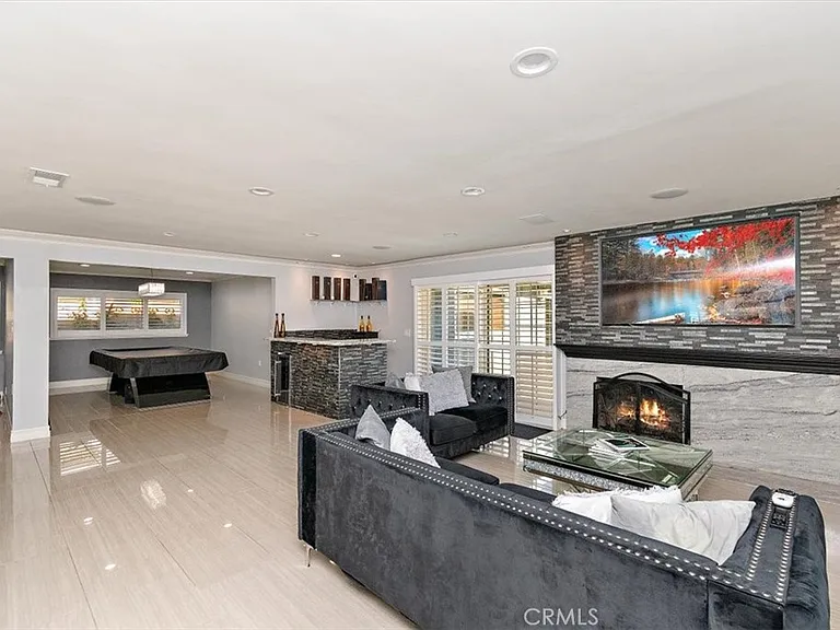 24226 Meadow Falls Dr — Photo 3