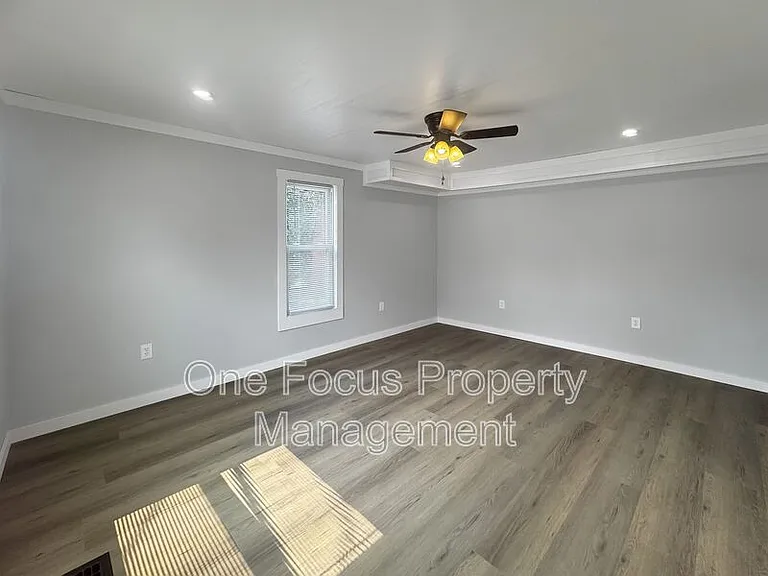 16 N Jones St — Photo 12