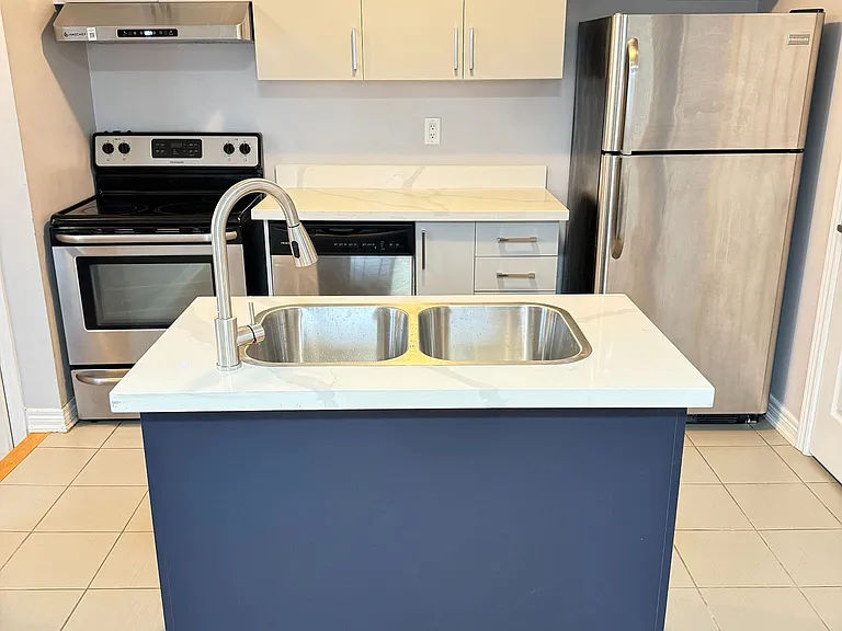 29 Vinod Rd #COACH HOUSE — Photo 5
