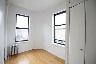 Rented by Julianna Realty Corp