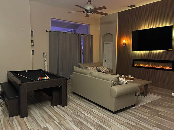 2nd image of 3089 Williamsburg Ct
