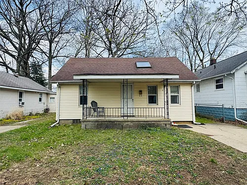 510 Stratford Rd Photo 1