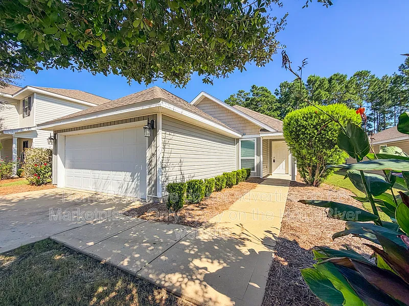 3 bed, 2.0 bath, 1403 sqft, $2,295 — Photo 2