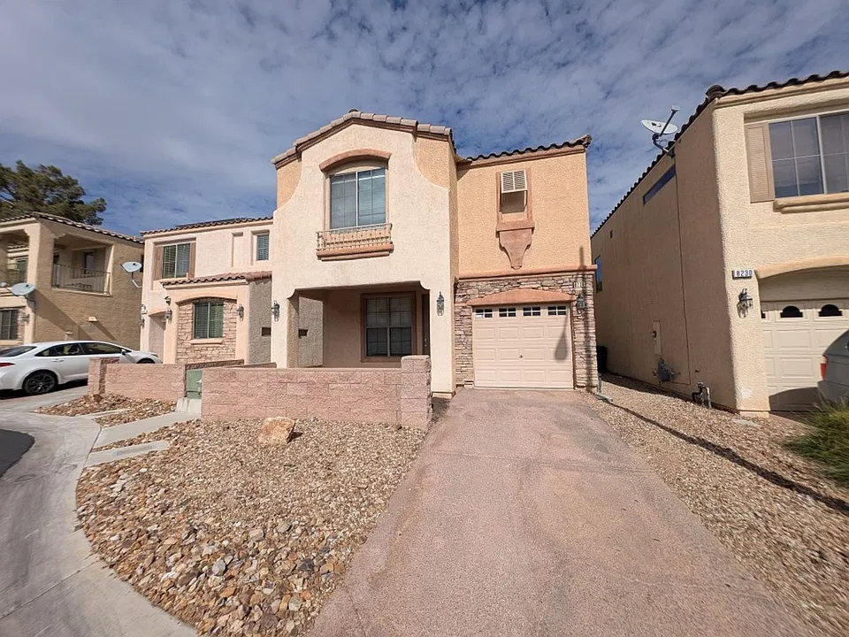 8236 Sierra Cascade Ct