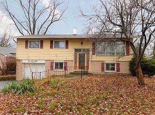 26W448 Blair St, Winfield, IL 60190