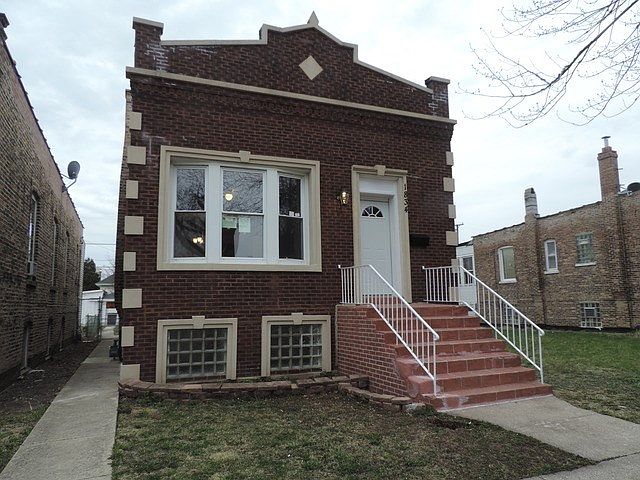 1st image of 1834 S 57th Ave
