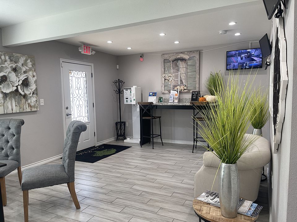 1st image of 3800 Sherwood Ln #4868395