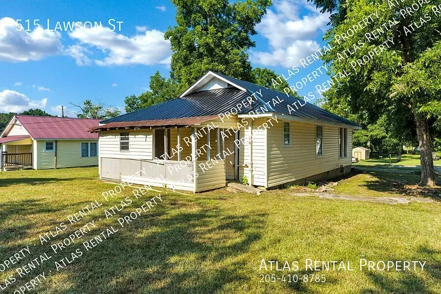 Charming 2-Bedroom Home with Modern Upgrades Priced to Move! — Photo 2