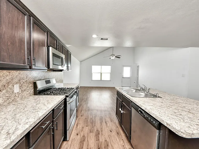 20939 Wedgewood Chase Way — Photo 16