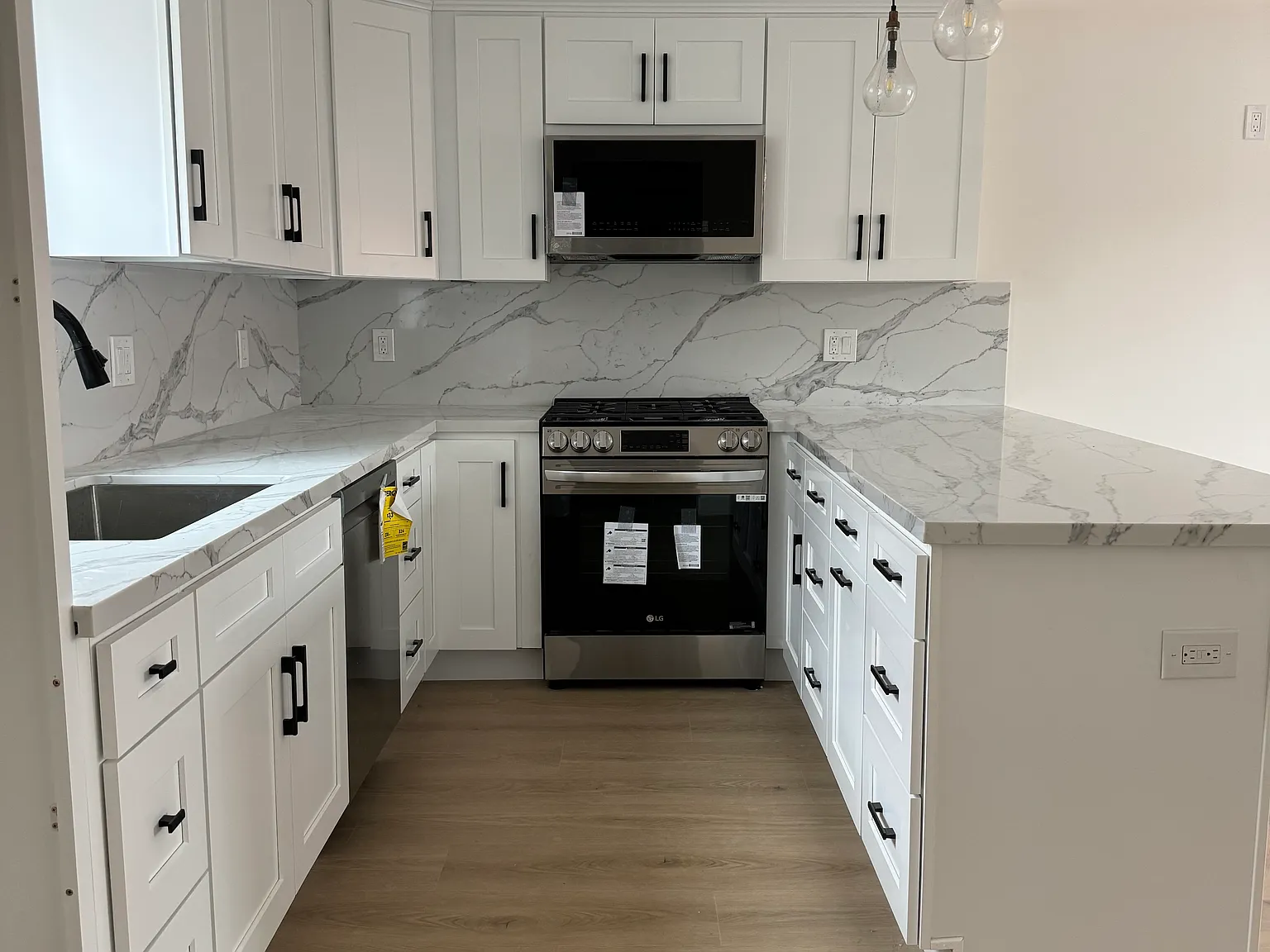 Burin Ave, Redondo Beach — Photo 4