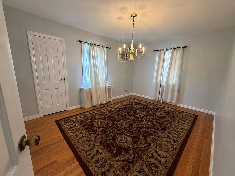 54 Aberdeen Rd — Photo 6