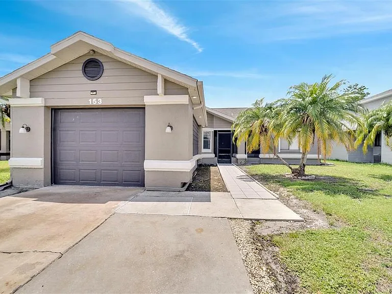 153 Sandalwood Dr — Photo 2