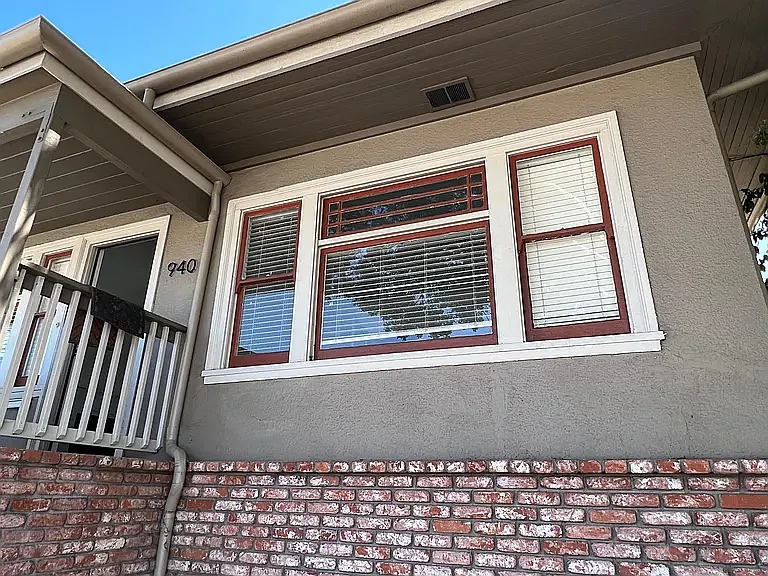 940 Santa Rosa St — Photo 12