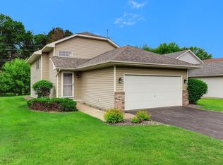25572 Forest Boulevard Ln, Wyoming, MN 55092