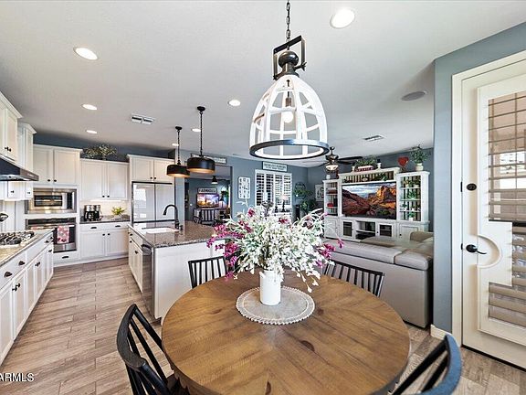 3rd image of 9927 W Villa Hermosa --